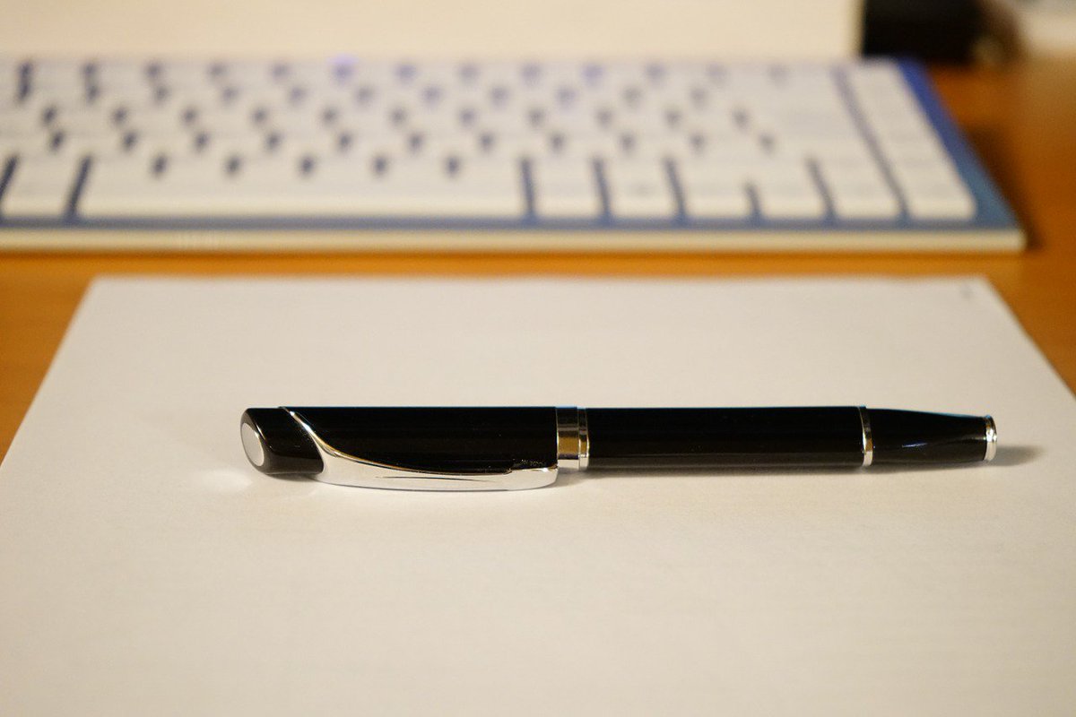 Essentials in #Writing Expert #JobInterview Scripts by <a href="/vervoehq/">Vervoe</a>

bit.ly/2sztOr6 #Automation