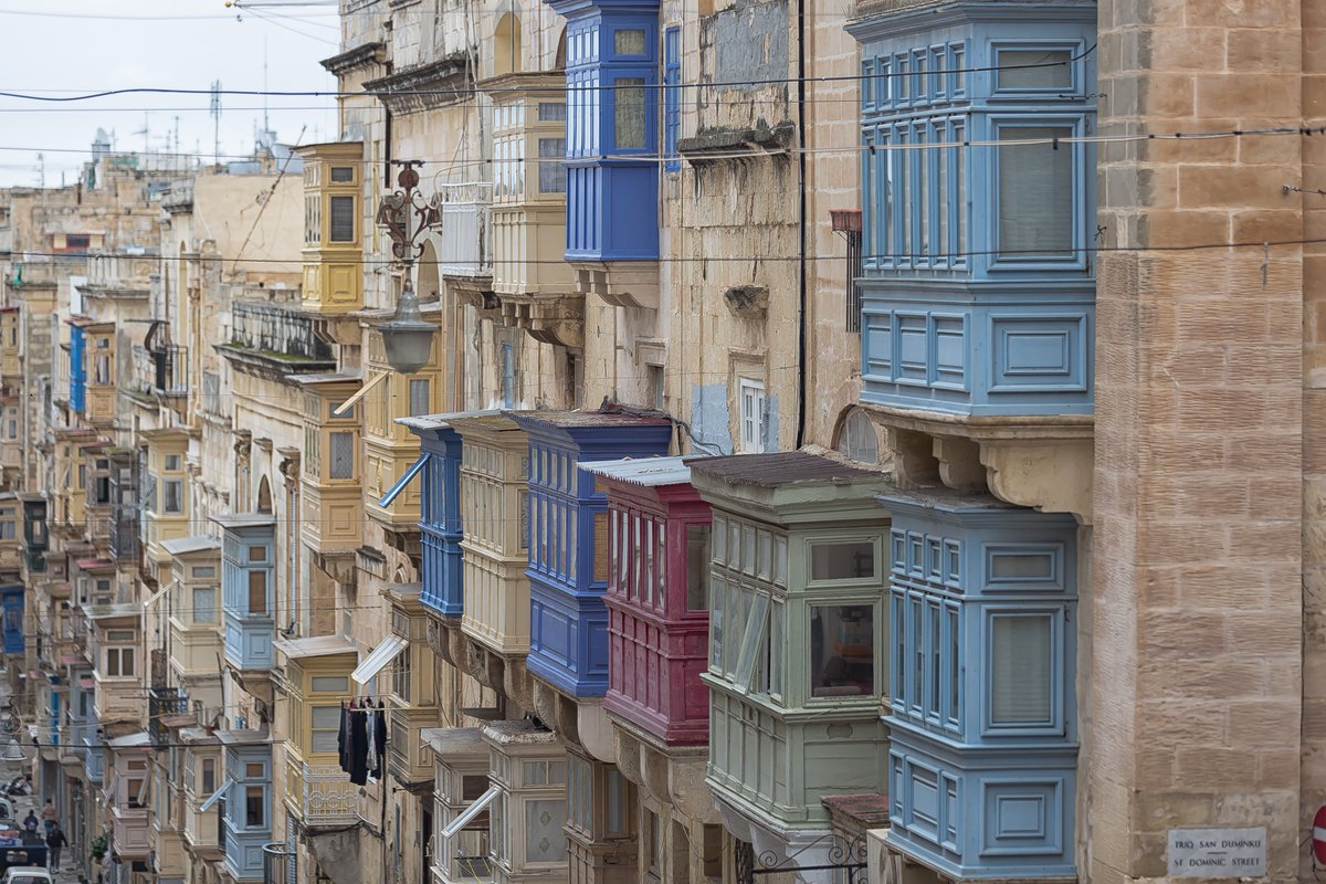 .<a href="/el_pais/">EL PAÍS</a> Valletta, Malta: Memorial a las víctimas de la Segunda Guerra Mundial. goo.gl/cBHLSg #art #travel #poetry