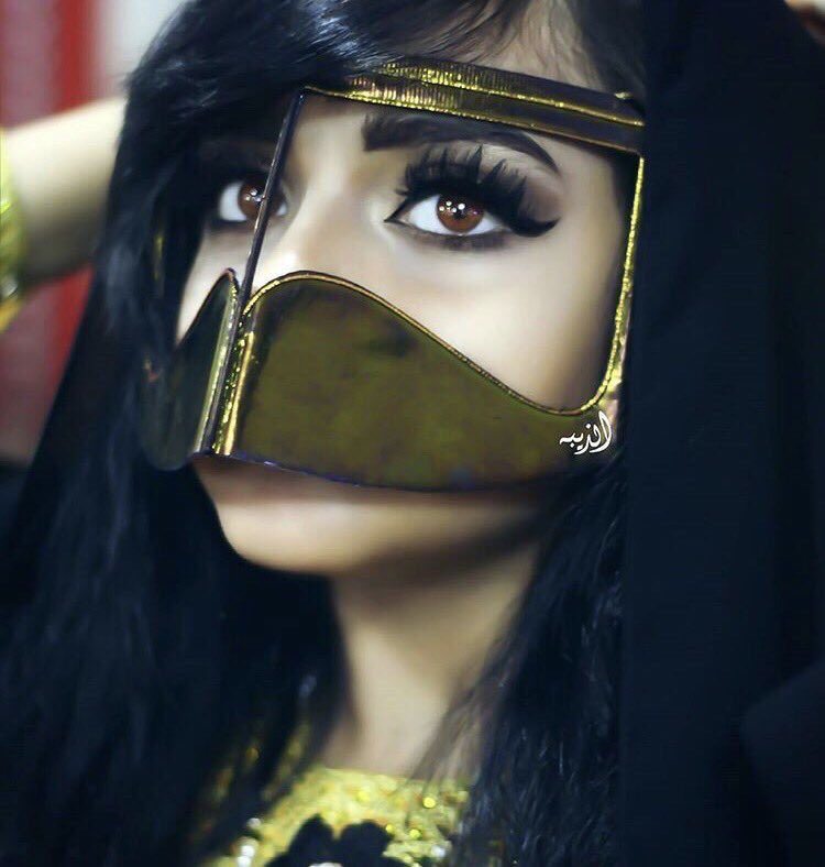 haojes___5600's tweet photo. #هواجيس 

غردي يابيوت الحزن بحزة الليل
واركدي ياجروحي بنلقا لها دبرة 
"
قصر بحقي واحدن غالي بالحيل 
وافرحو عواذلنا يوم أرخصت قدرة https://t.co/G2asOyHaKI