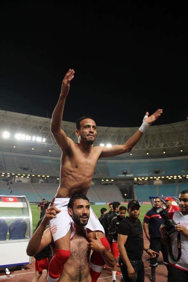 TeamCA_Officiel's tweet photo. #CAFCC #CAFUS โฝ
Photos du Match ๐ธ 2/2
#ClubAfricain #TeamCA ๐ดโช๐ฏ https://t.co/DAQQwOepmA