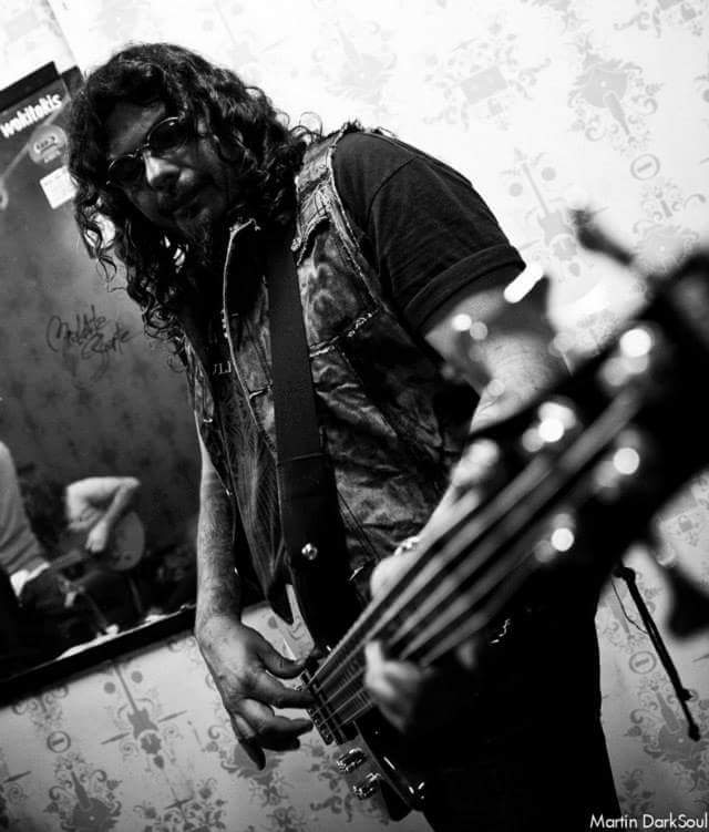 Guillermo Tebes - bajo