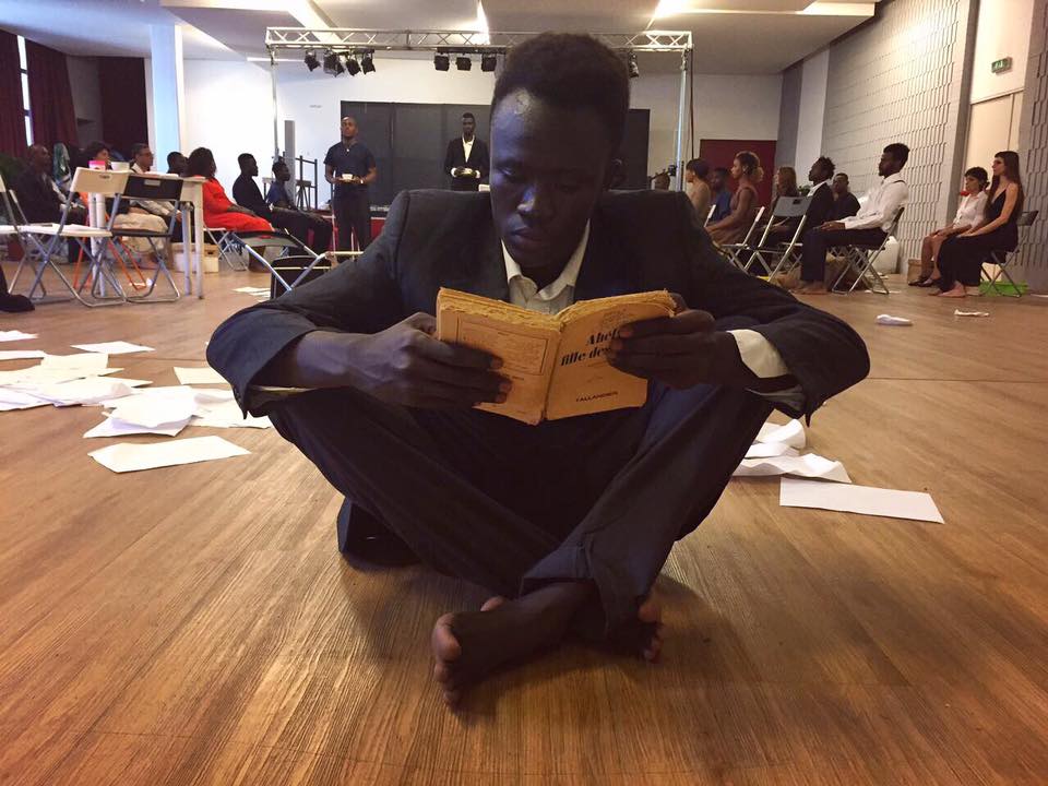 artestudiox's tweet photo. -1! AFRICABAR, Teatro Argentina, 22-23-24 giugno
#Africabar #TeatroInFuga #TeatrodiRoma #Siae #ProgrammaIntegra #Armadilla #WorldRefugeeDay https://t.co/EdjoBXxoua