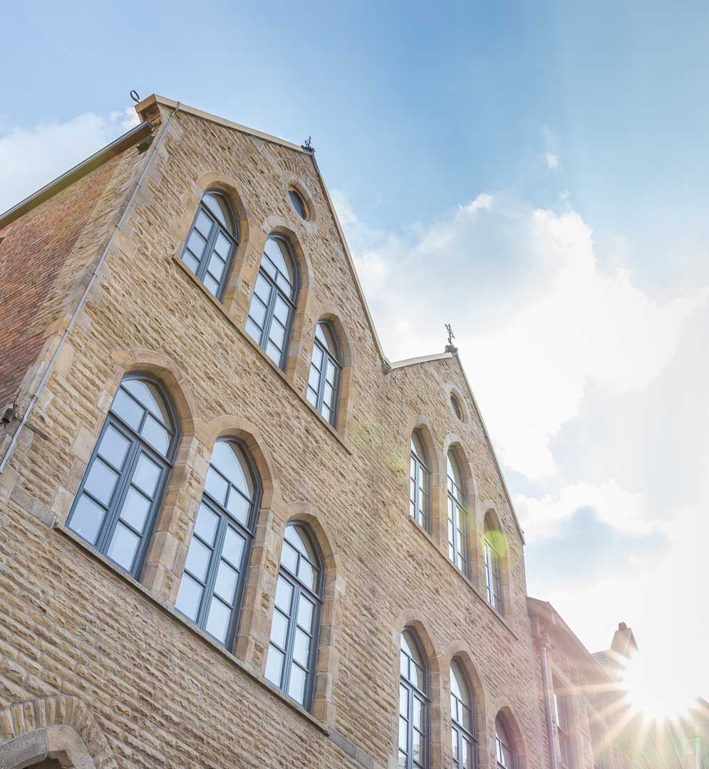 We love these gothic style windows on this Ancoats property #PatchettProject #Manchester bit.ly/2rBp8SZ