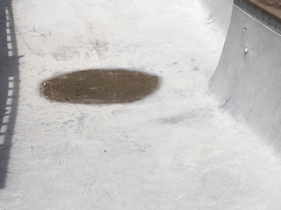 mikefournier77's tweet image. #unitepoolremodelingtulsa, #mikefourniertulsa, #replasterpool, #poolwaterfalls, #poolsunshelf, #poolbubblers, 
sonrisegunitepools.com