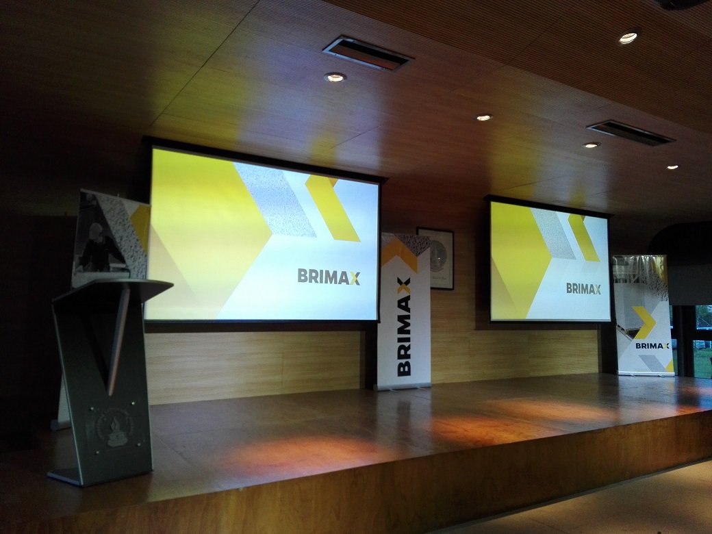 AircreteEurope's tweet photo. Changing the Argentinian building culture! #BRIMAX educating 170 future architects about the advantages of AAC as a #buildingsolution https://t.co/m9HqFwZONh