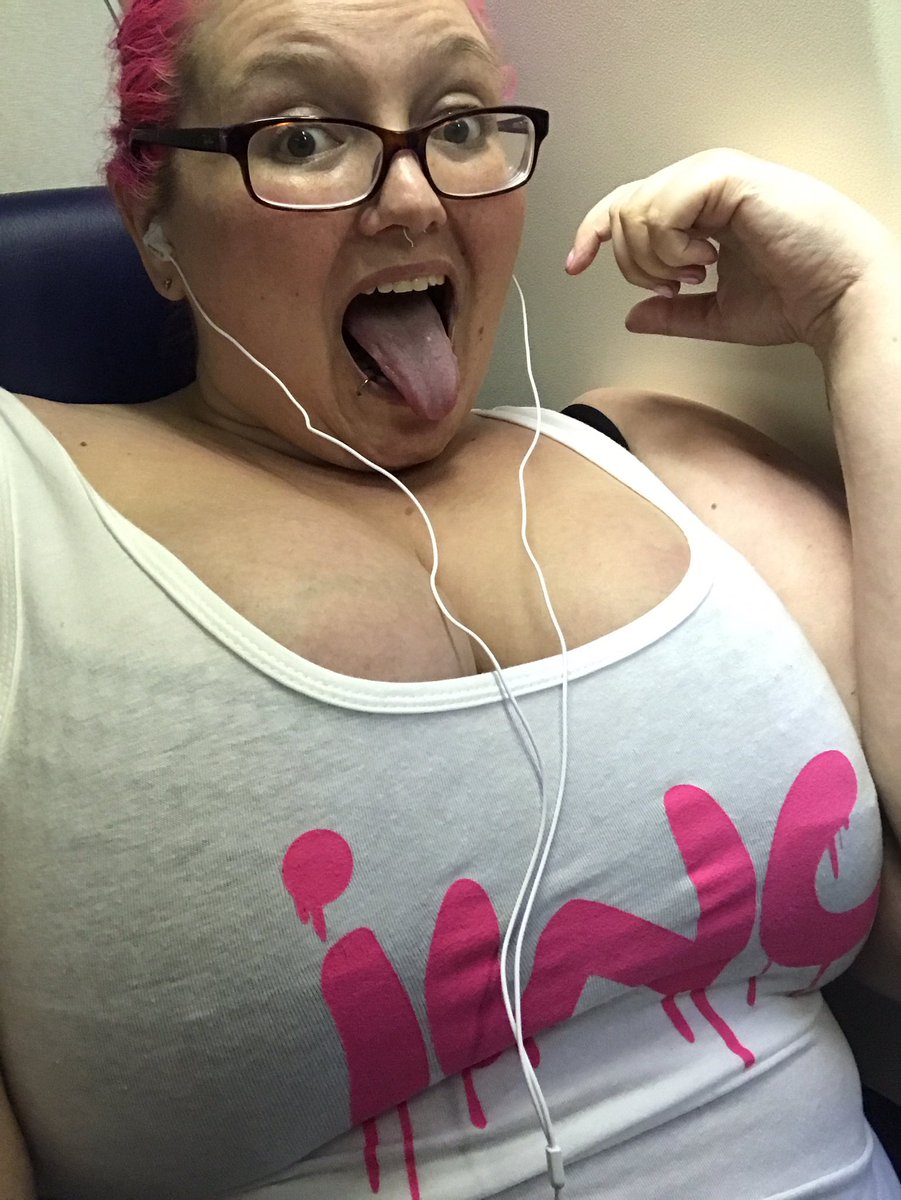 SaraStarXXX's tweet photo. Doing a little summer travel!! #IWCWorldwide #Chicago @EXXXOTICA bound this weekend. #ImFatLetsParty #bbw #bigtits @iWantClips βοΈ https://t.co/1VGckHoHjN