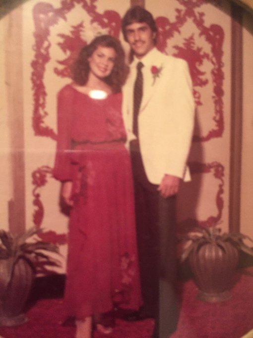 1980 my prom https://t.co/vNajcfxVyu