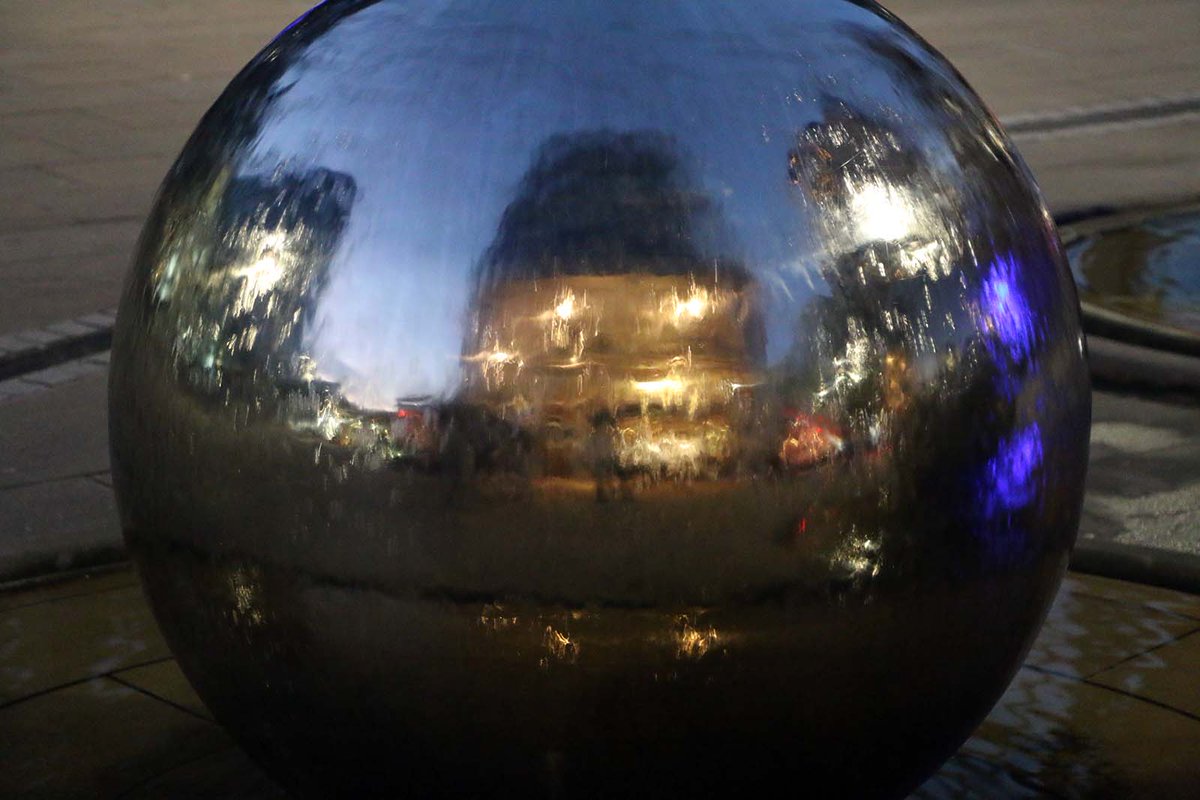 NiGhrainne's tweet photo. Some beautiful photos of  #Sheffield from @IlanKelman, who participated in last week's  #ShefEDworkshop at @lawsheffield https://t.co/Lg7h17ybPI