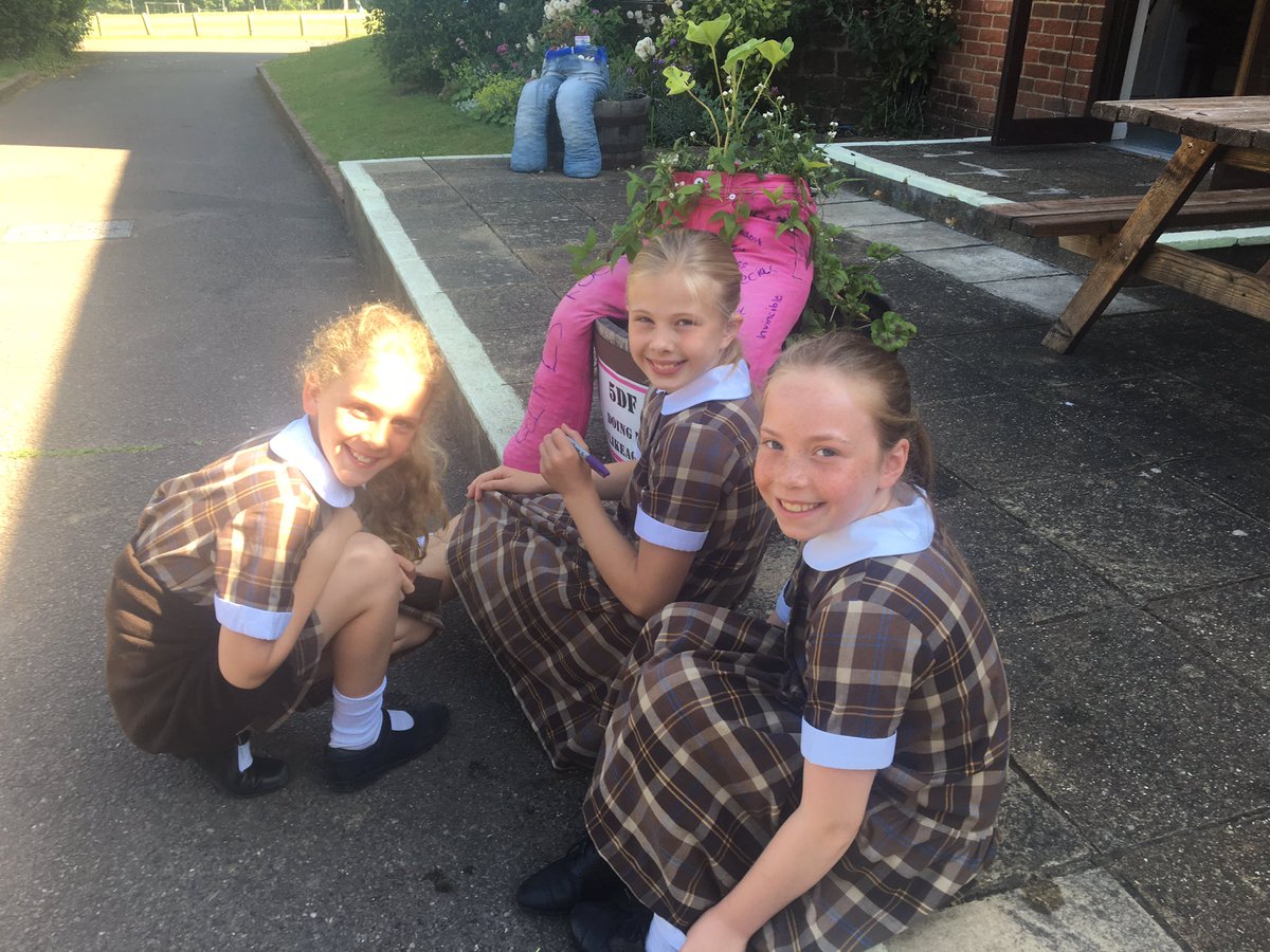 StHilarysSchool's tweet photo. Looking forward to meeting the judges from #GodalmingInBloom @pumpkin_beth I think you will like our new pond @SecrettsMilford @RHSWisley https://t.co/XFZdeaVUdT