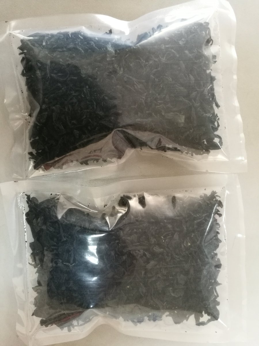 DoubleshellS's tweet image. DRIED SEAWEED , BLACK COLOR , 500G BAG
Wonder if there are someone want it🌿🌿🌿