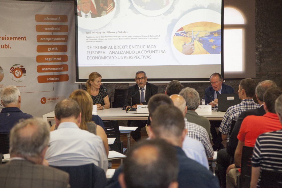 L’economista Gay de Liébana reflexiona sobre el futur de l’economia mundial a Rubí rubi.cat/ca/ajuntament/… #rubicity