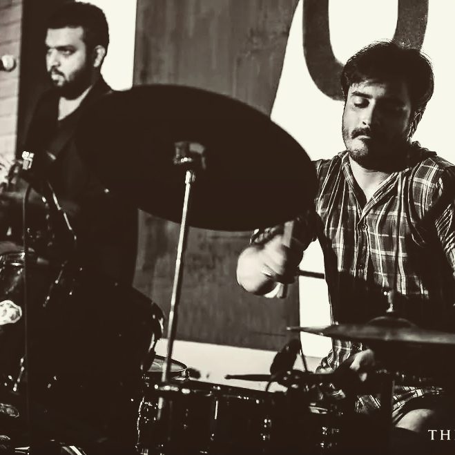 StablesIndia's tweet photo. An evening full of enchanting melodies! A superb show put up by Chaé Live last Thursday.
#TheStablesMumbai #LiveMusic #Mumbai #GastroPub https://t.co/h13fvjoOyZ