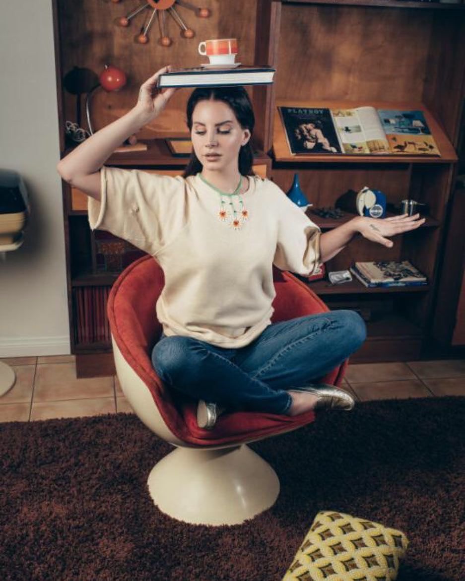 #HappyBirthdayLanaDelRey I know that you will always be perfect so I just wish with your new album you will be the #1 female artist!