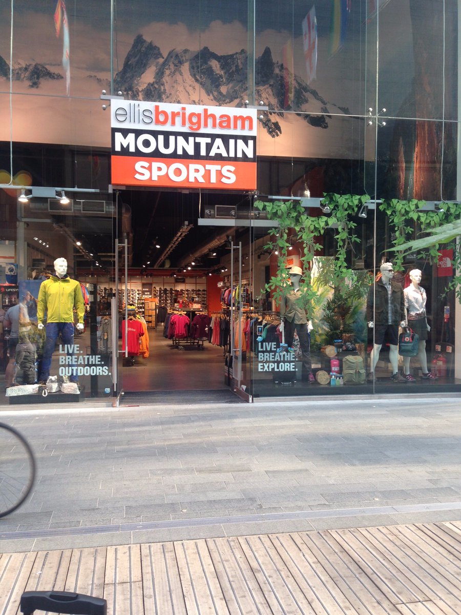 KingfisherGraph's tweet image. Our Window Display Cling is looking fantastic up in the Stratford @ellis_brigham store. Designed by @SueDisplay #windowgraphics #retail