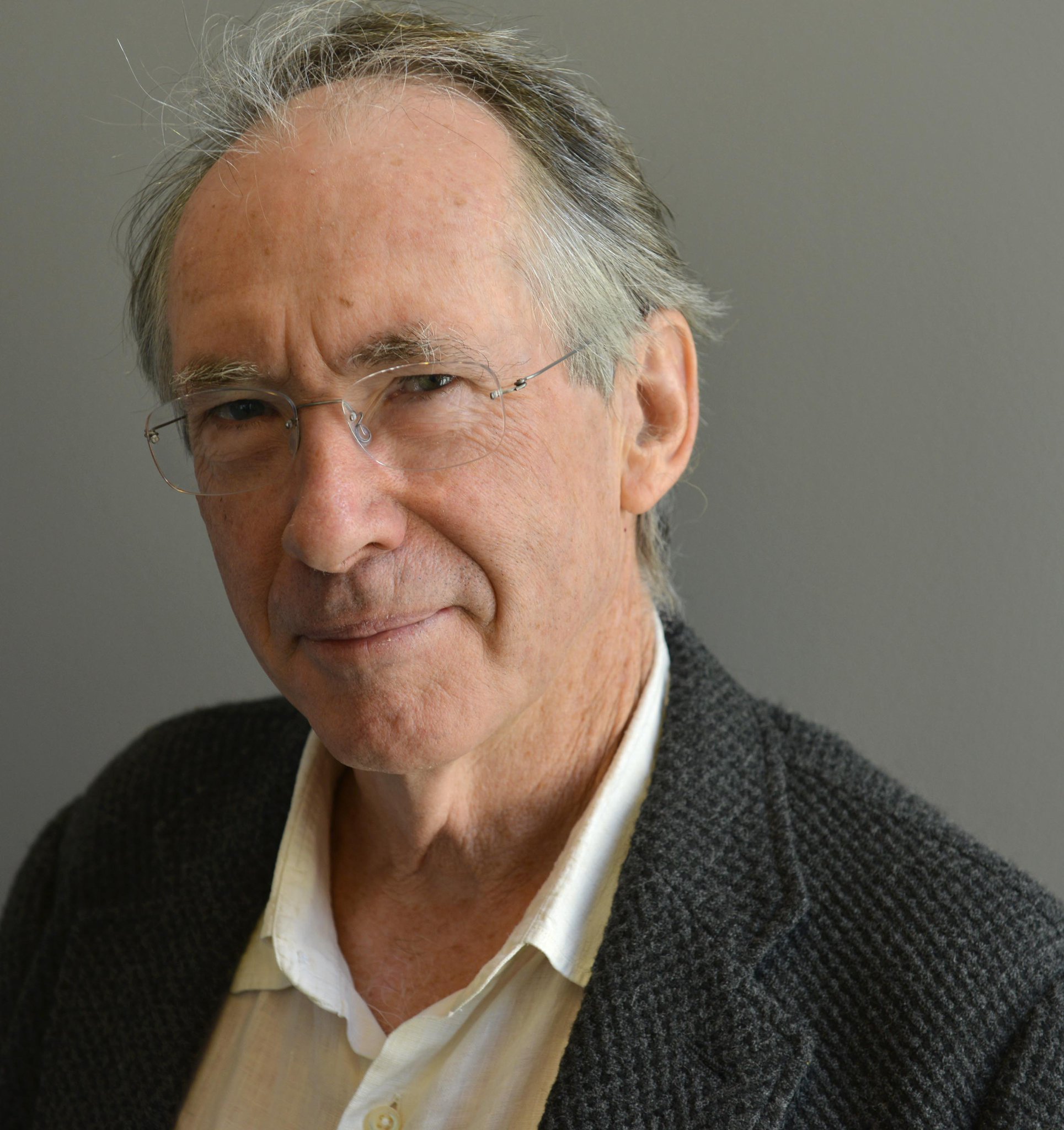 Happy Birthday to author Ian McEwan, who was born 1948 in Aldershot. 