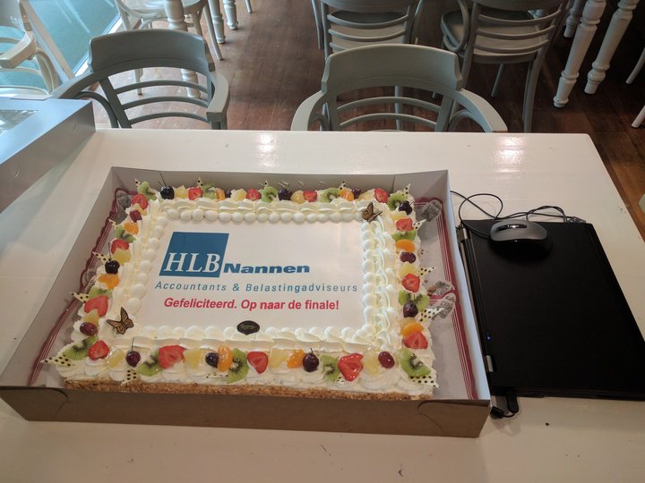 Vanochtend blij verrast met grote taart van @HLB_NANNEN ivm. nominatie <a href="/thefactore/">theFactor.e (part of Conclusion)</a> Groninger Ondernemersprijs!
