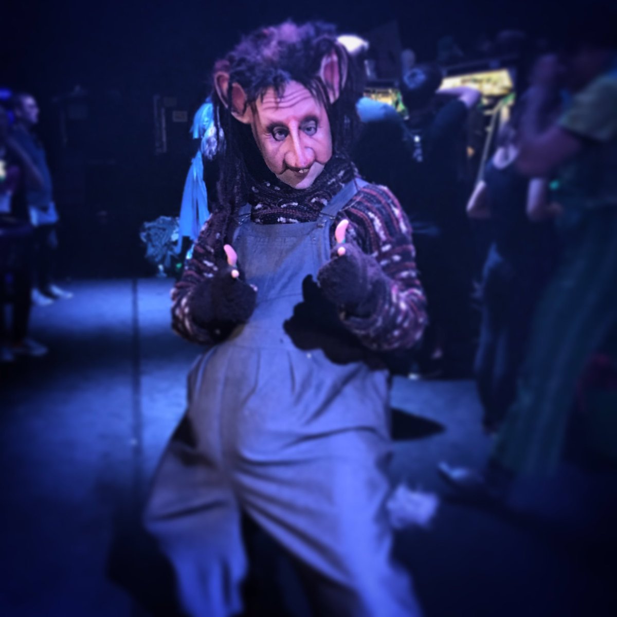 NickCorre's tweet photo. Did my last ensemble show of the tour last night so have to say goodbye to this maniac for a few weeks! Rat banter returns July17 😂#rattrack https://t.co/LUhbmoTUsD