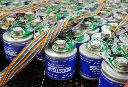 OEMs, initally hestitant to use supercaps for stop-start b/c of perceived risk &amp; real cost, are now reconsidering  buff.ly/2qcrcBd