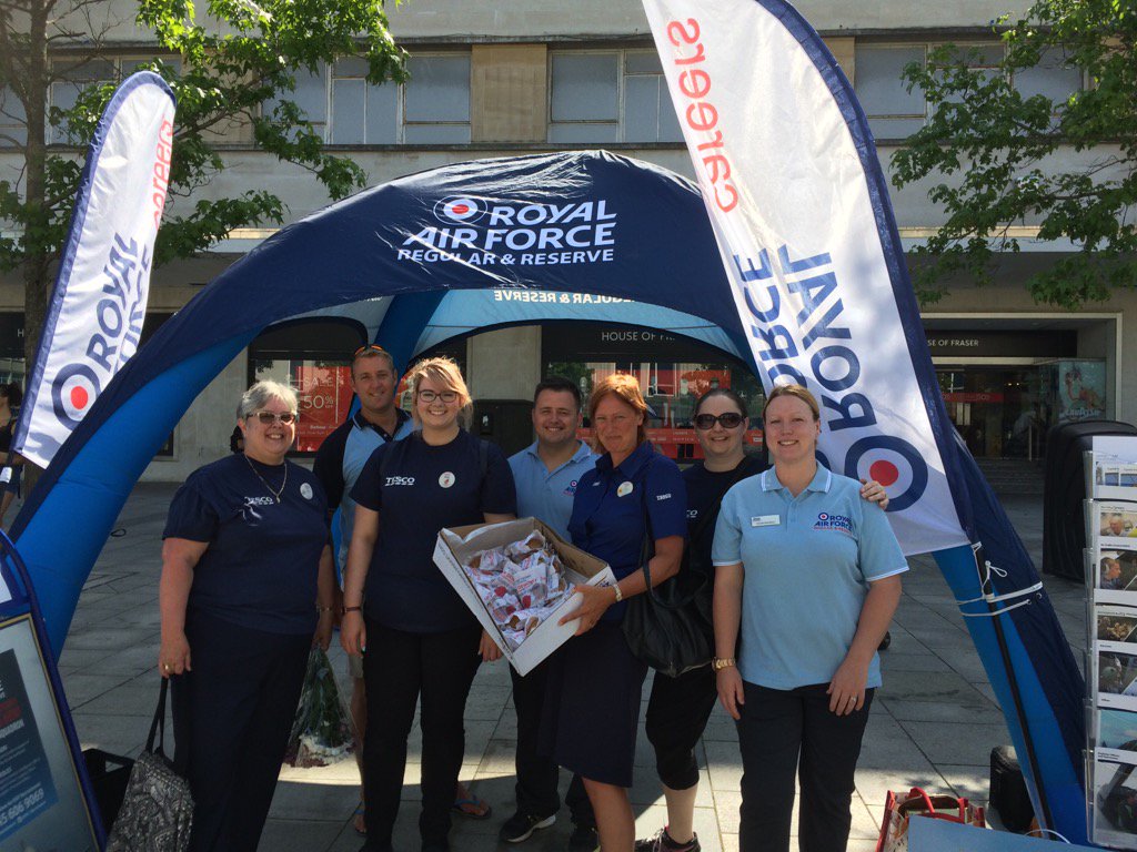 Tesco in the Community @Tesco_SouthWest <a href="/rich07970/">Rich Gorman</a> @Tesco_SouthWest <a href="/Em_j_Taylor/">Emily Taylor</a> <a href="/thisisheart/">Heart</a> <a href="/RadioX/">Radio X</a> <a href="/garywills13/">Gary</a>