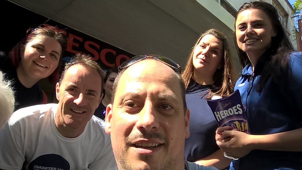 Getting to know Group 49 @Tesco_SouthWest colleagues, making Plymouth smile giving out gifts &amp; pasties!