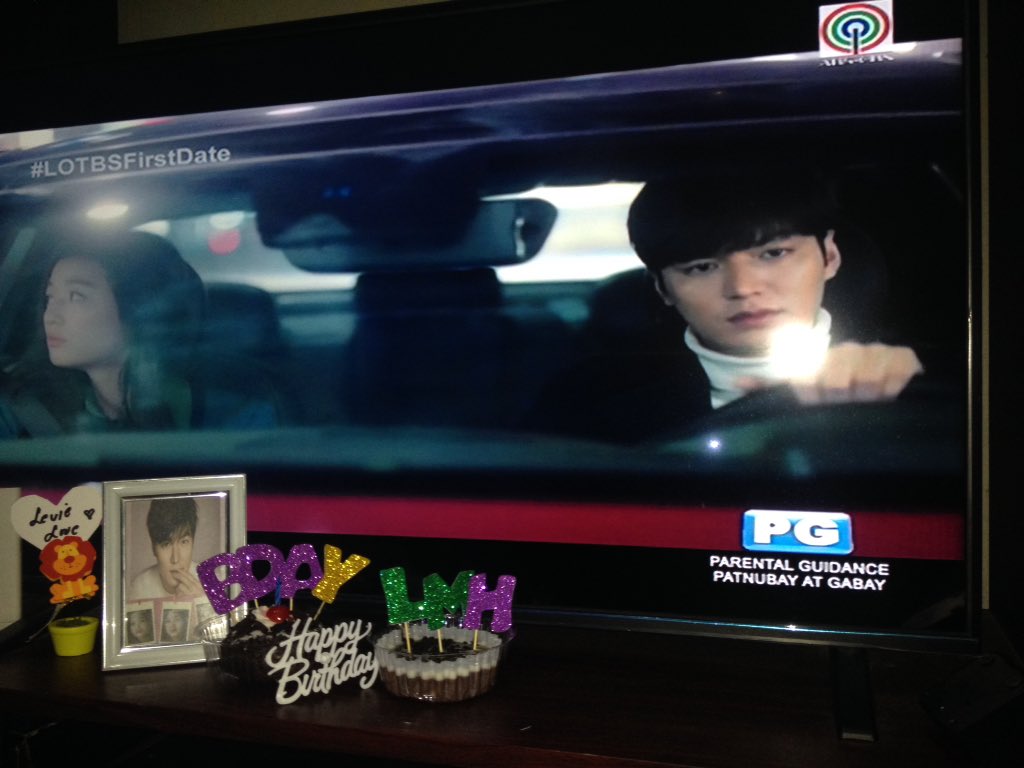 levielove's tweet photo. Makatampo naman si andrei! Kausapin mo na si sheena! #LOTBSFirstDate https://t.co/tVoREa0SGA