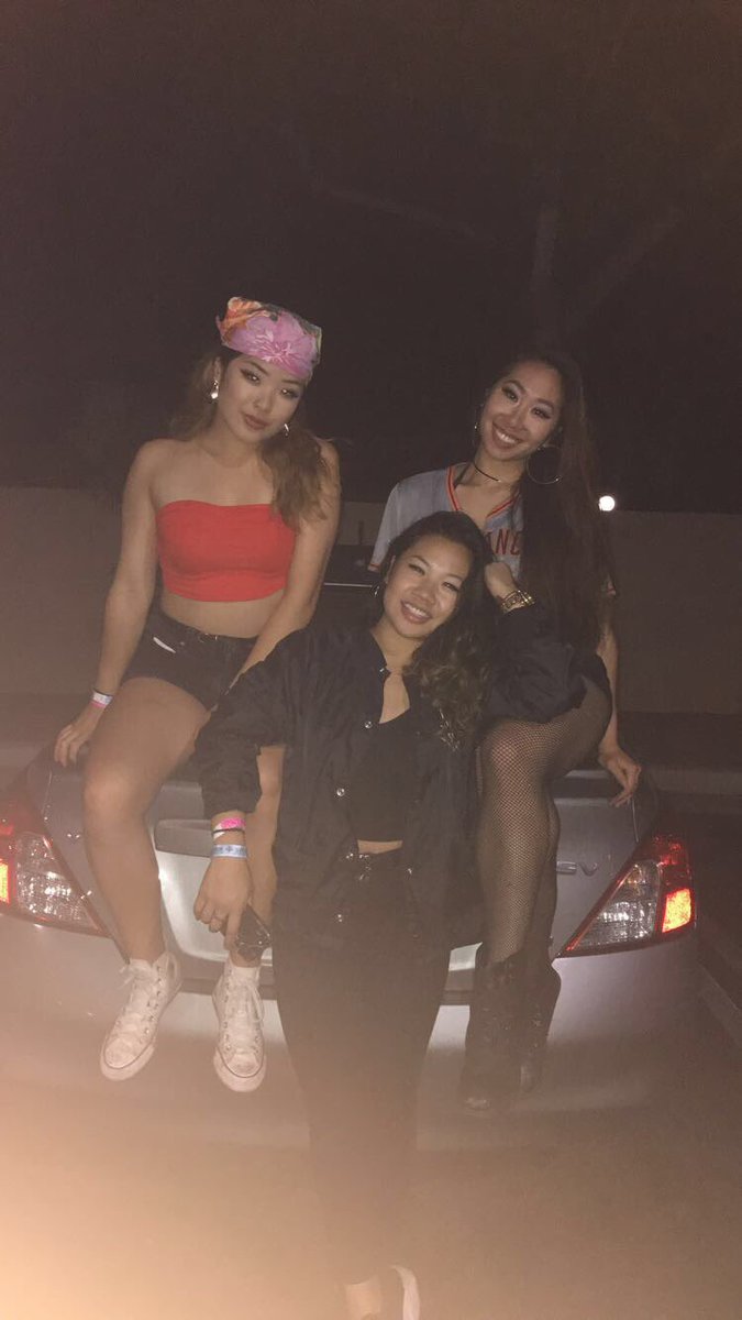 liaxluv's tweet photo. Got to #popitforplo for my girl Alyssa's 21st!!!!!!!! #morethananythingtour @HBKPLO https://t.co/AKne5fPNCV