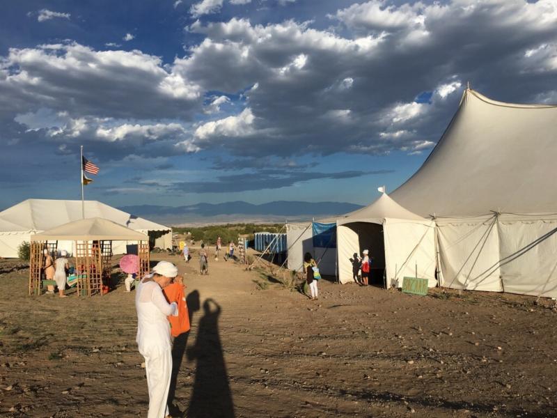 EmotionSOS's tweet image. Happy Summer Solstice! What exactly is Summer Solstice and what do Yogis do? Read more here: conta.cc/2tGz4Zw