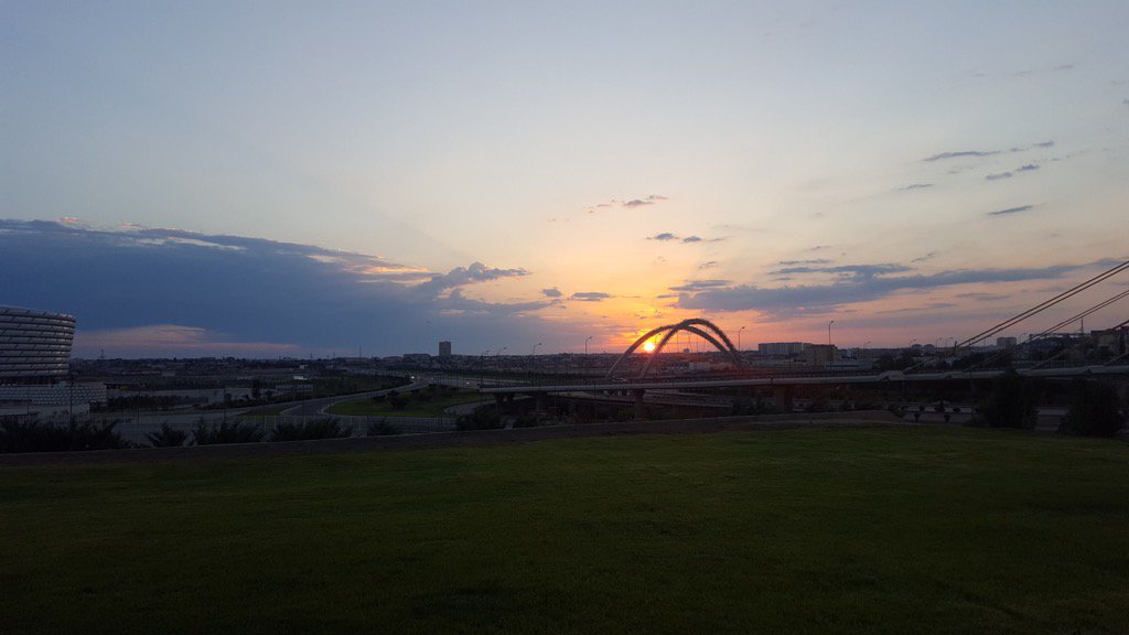 Wednesday morning sunrise in Baku #F1 #Baku #AzerbaijanGP