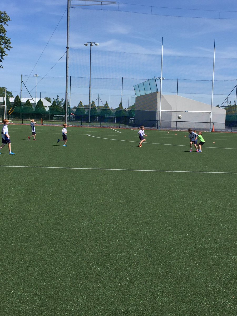 OReganBrian's tweet photo. Some pictures from yesterday's 2nd class football blitz in @Bodengaa #footballfuninthesun @rpnslane @stmarysbns @BallyroanBoysNS https://t.co/2a5eDBiJhS