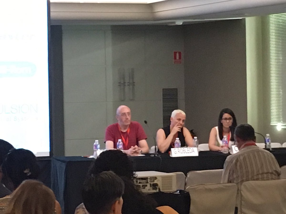 PilarDelgado_'s tweet photo. @enfermerojesus propone para #seeiuc2018 incorporar al debate sobre #enfermeras doctoras a  Gestoras, políticos y sindicato #SEEIUC2017 https://t.co/nHBNf1tPwI