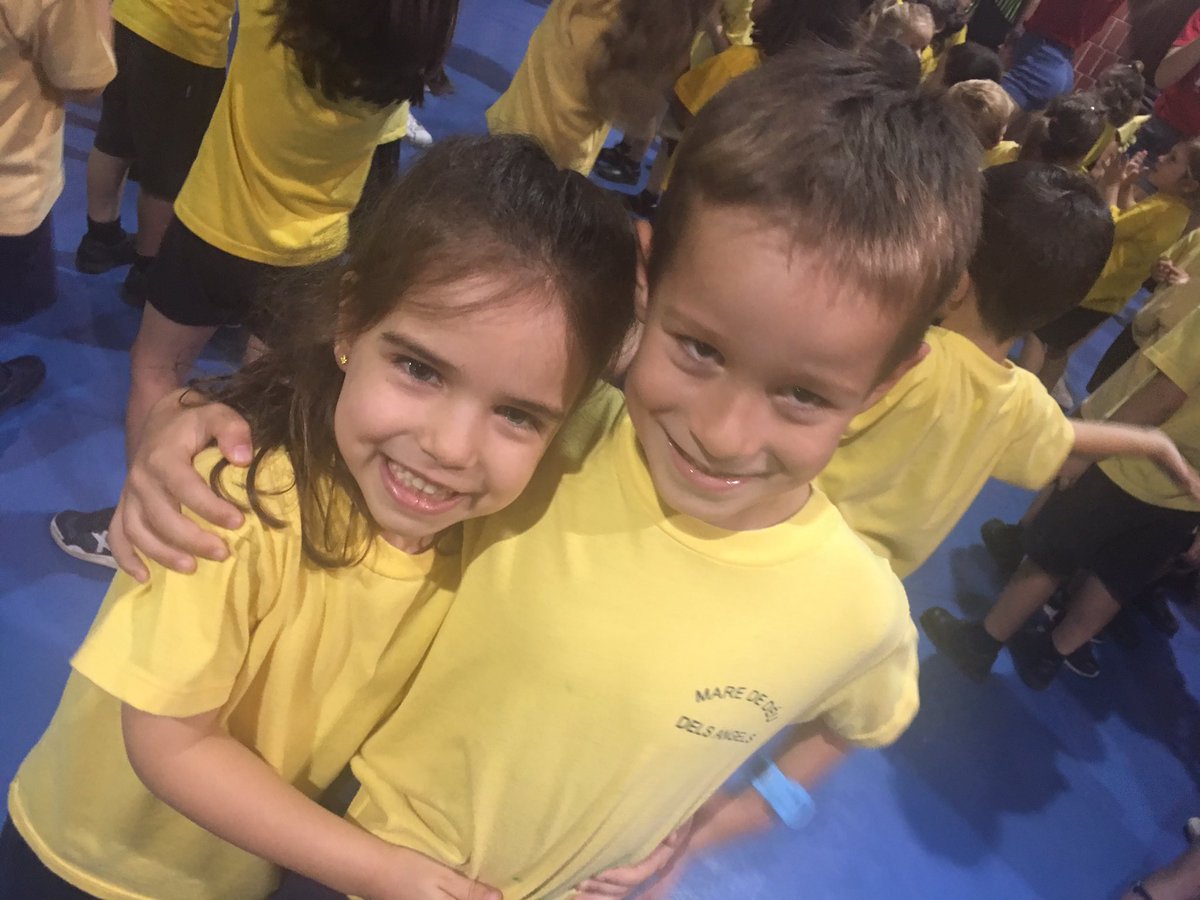 EriconsP4's tweet photo. Ens agrada la festa https://t.co/teDNFosk7K