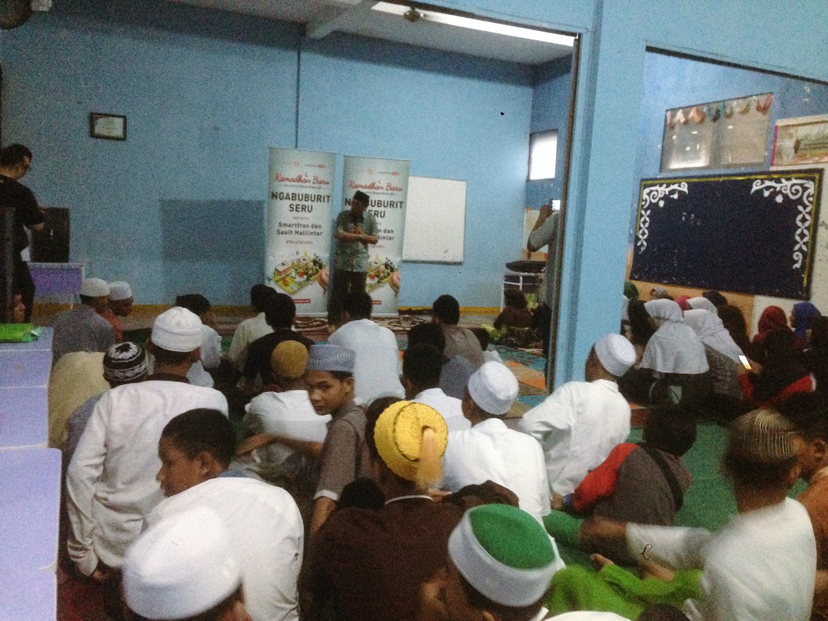 Menjelang berbuka, sedikit tausiyah! Biar semakin mantap puasanya..
#BaruTahuKan #4Gterbaik