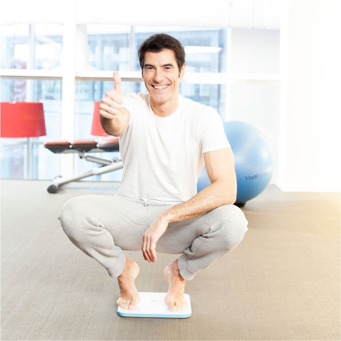Rossellimac's tweet photo. Estamos hablando de la app Salud y de gadgets para motorizar tu cuerpo como la balanza inteligente de Ivyhealth https://t.co/Ub80zeRidQ https://t.co/3f77iVUqHI
