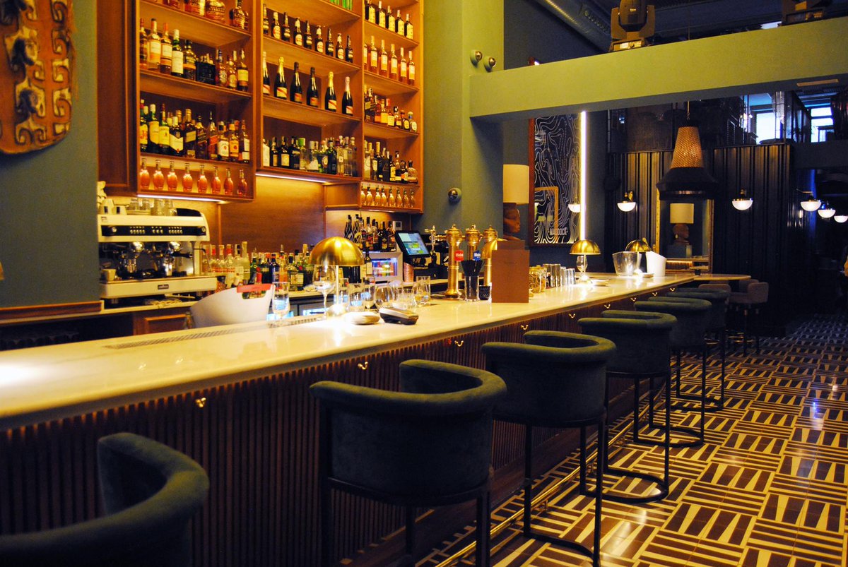 Plateselector's tweet photo. En @MaddockMadrid puedes disfrutar de una cocina a carbón y una amplia selección de tragos en un ambiente acogedor.
https://t.co/0ZTLgiCpcy https://t.co/b2ycOXIi8m