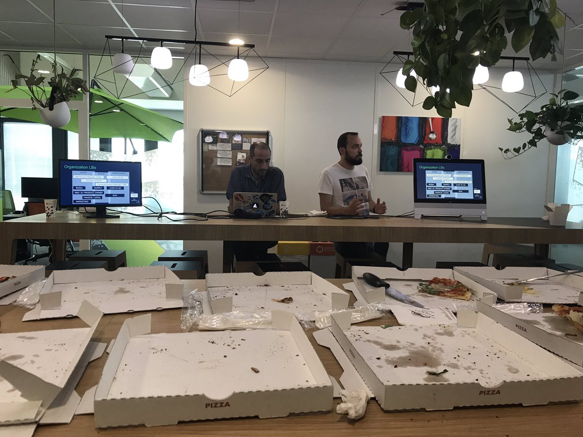 Discovering the lunch talks at our new workplace: OVH Coworking Lyon. Yes, OVH !