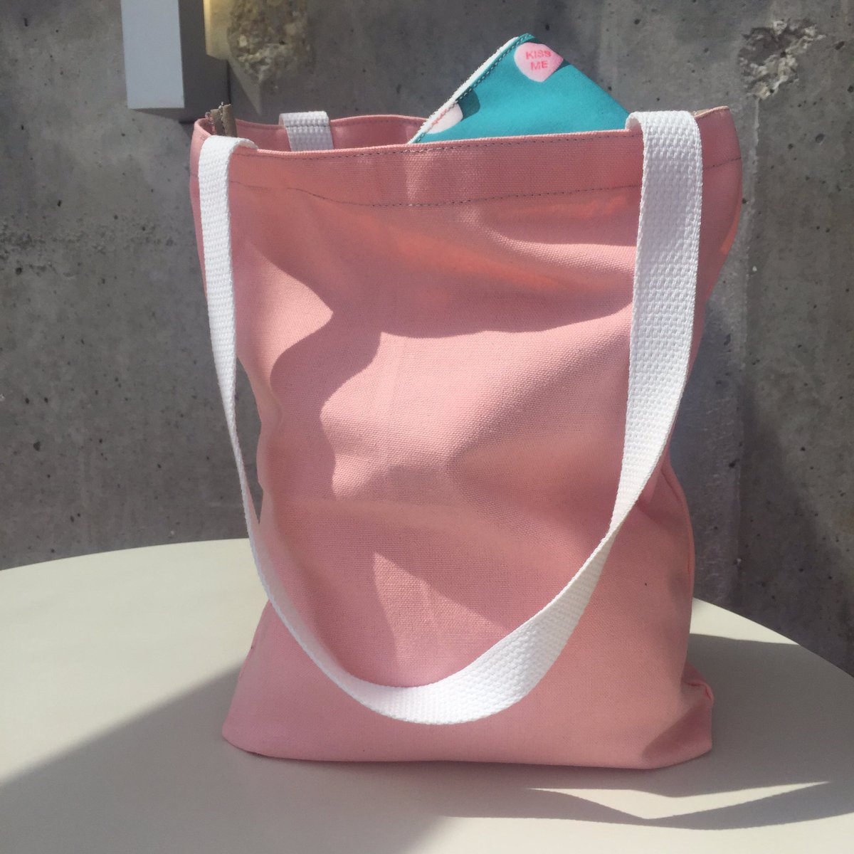 CustomCargoShop's tweet image. Happy #SummerSolstice, friends! #beachtote #MakeUpSquad