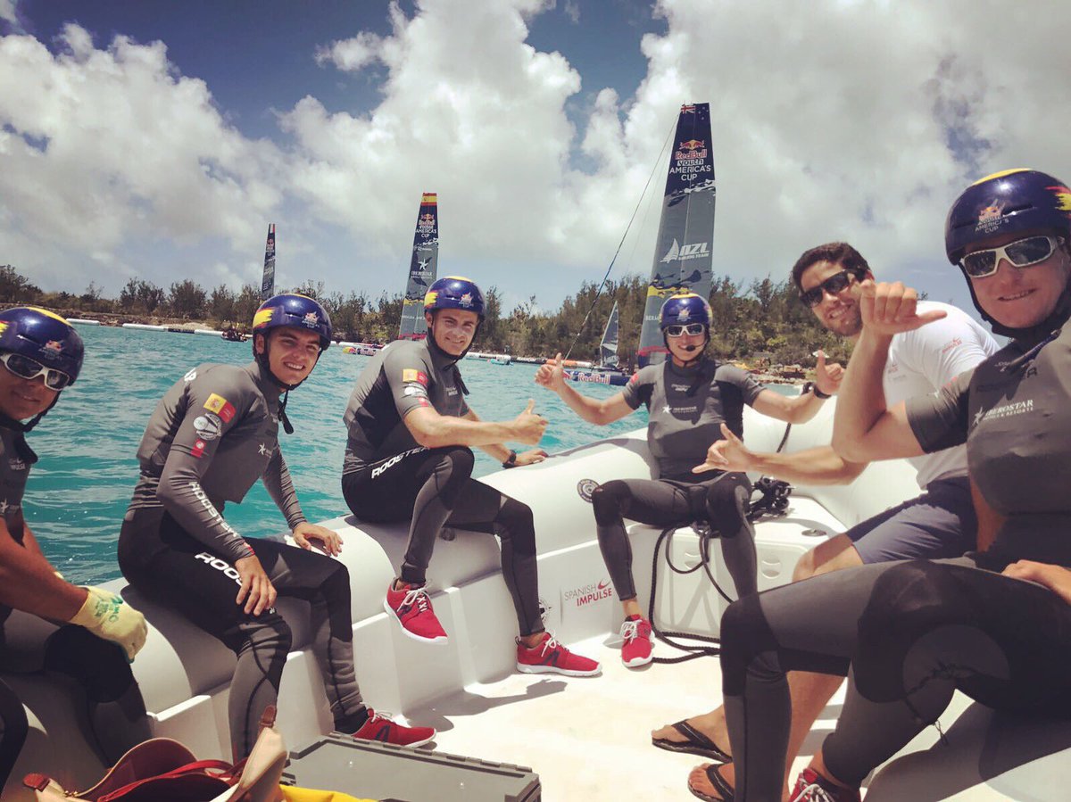 spanishimpulse's tweet photo. Empezamos de nuevo con fuerza. ¡Al agua!. #vamosgallos @RBYAC @IBEROSTAR @CNCambrils @RoosterSpain @LiP_Sunglasses @MarcaEspana #rbyac https://t.co/HgECKNSz9H