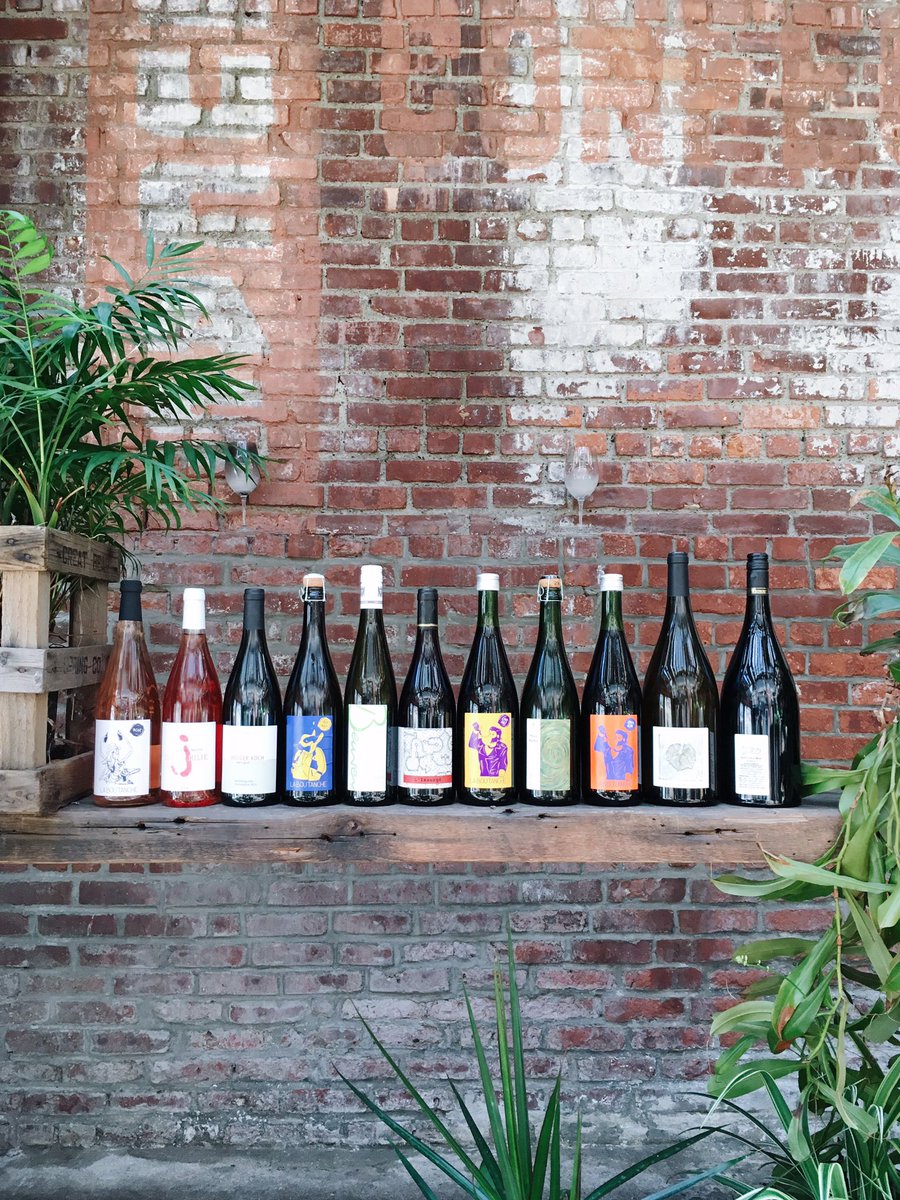 heatherlavineny's tweet photo. Getting behind the bar tonight to pour lovely wines from @SelectionMassal

This lineup may not be the '86 Mets but its pretty damn good #LGM https://t.co/yHzCoxdiF3