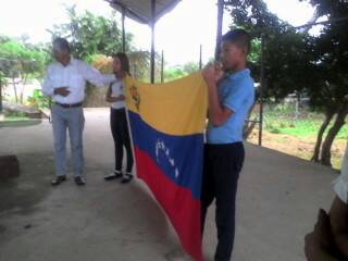 Ianny_008's tweet photo. #AmoMiBandera Actividad sobre los símbolos patrios cbit Francisco de Miranda @RCcbit_trujillo @Fundabitrujillo https://t.co/JRZUM3IANC