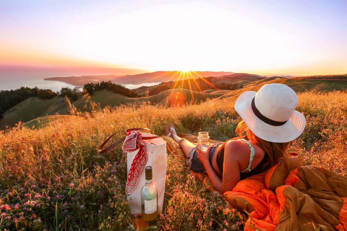 GlobalYodel's tweet photo. We sent @BeauRamsey to San Francisco courtesy of @HiltonHotels &amp; @Parc55Hotel to create a Travel Guide. https://t.co/443rNCVDa8 Check it out https://t.co/Fqn5aC8dbN