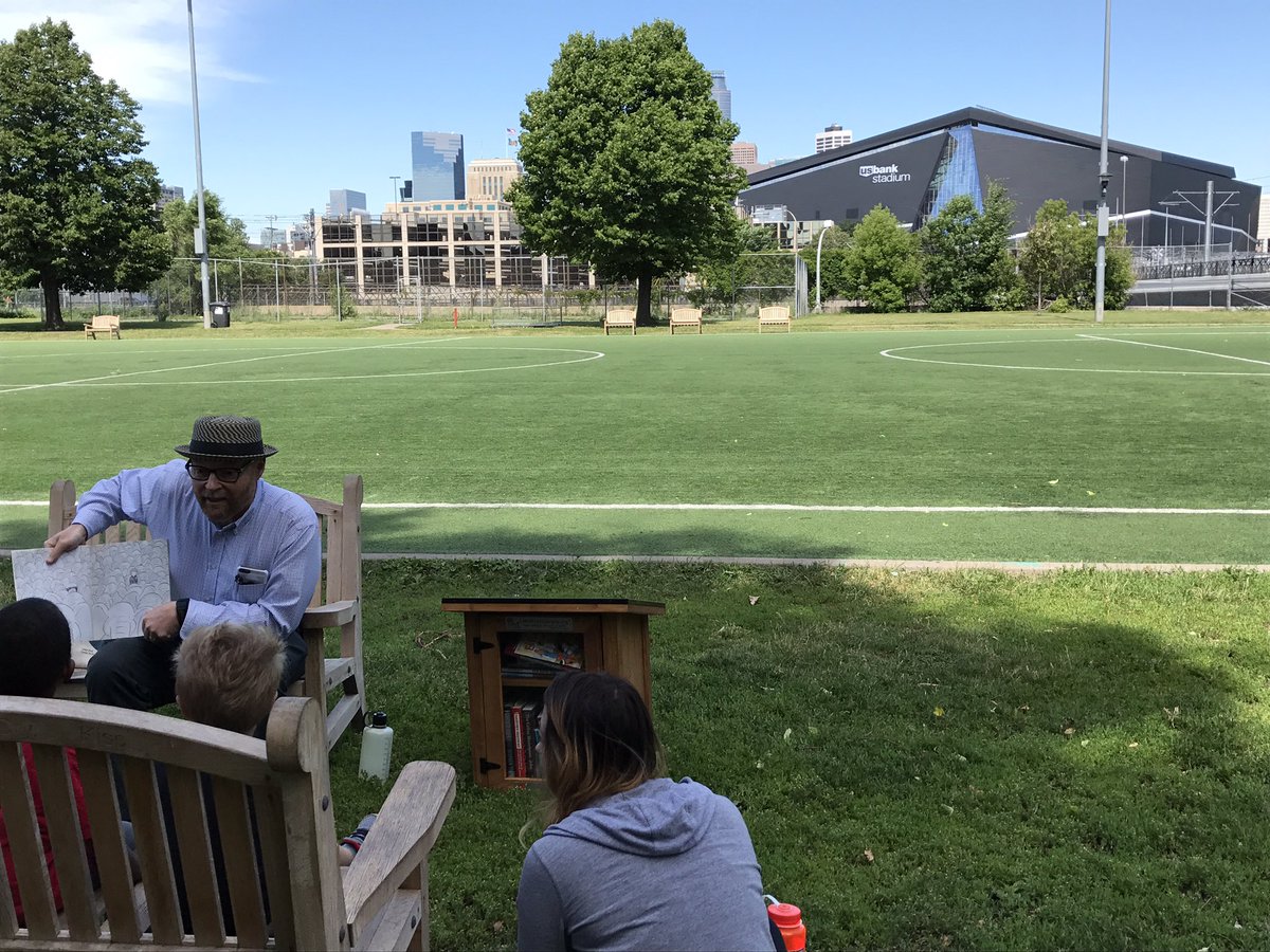 Very excited to see <a href="/LtlFreeLibrary/">Little Free Library®</a> and <a href="/MN_ChairProject/">MinneapolisGoodChair</a> in action at Coyle Community Center. With <a href="/EuanKerr/">Euan Kerr</a> at #Bookit #MPR50