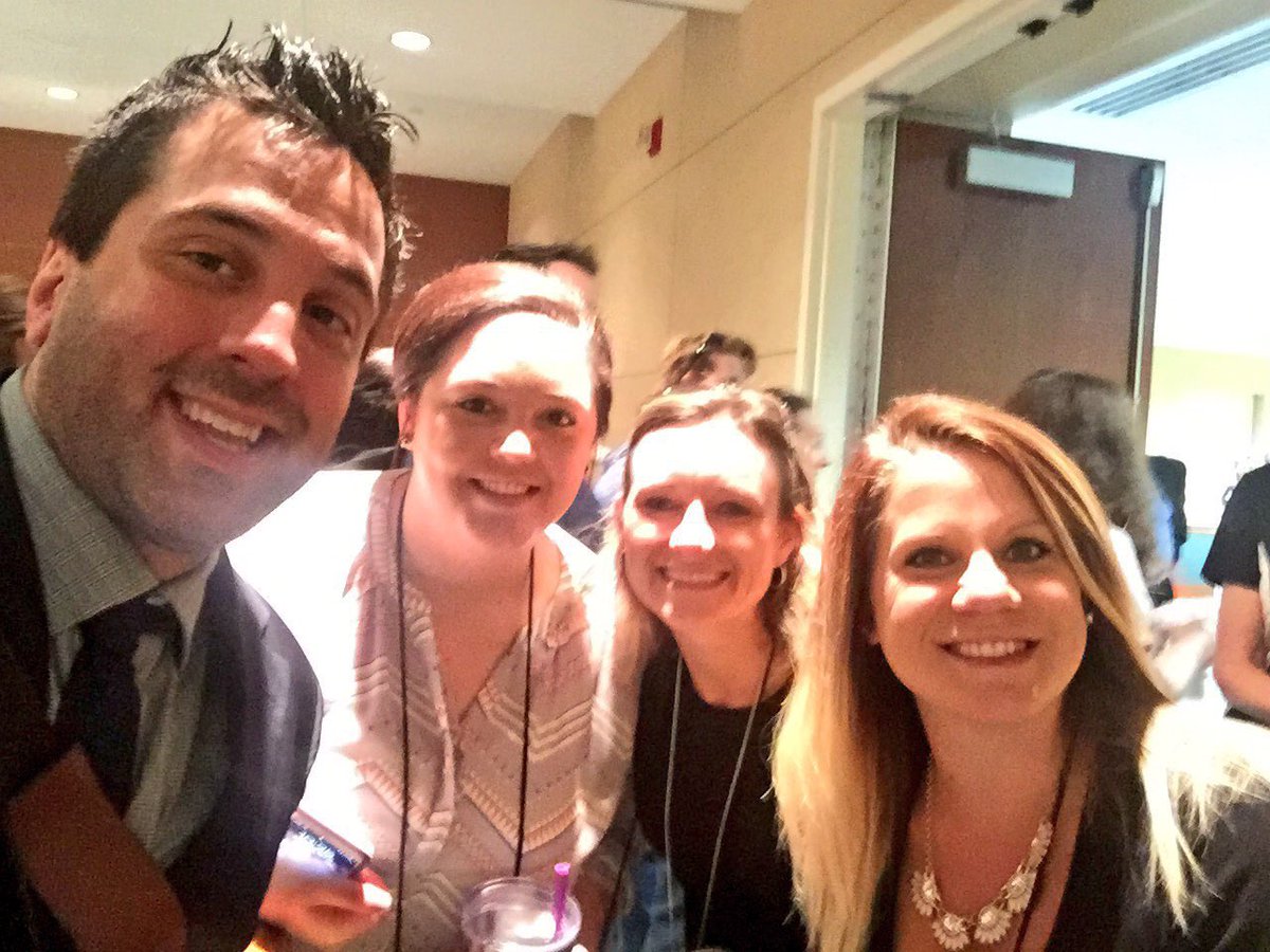 cuptainjr2's tweet photo. surround yourself with passionate and intelligent people ❤@gcouros was fantastic!! #CoreSemo https://t.co/exK7Y5VTjc