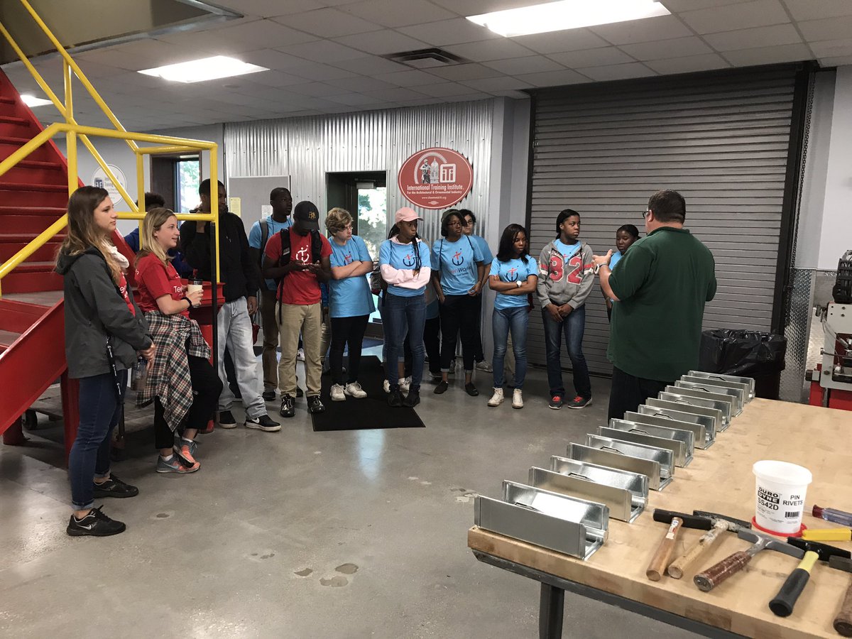 IndianaPlan's tweet photo. Today's tour. Sheet metal Worker local 20. https://t.co/Ok1Q19sgGb
