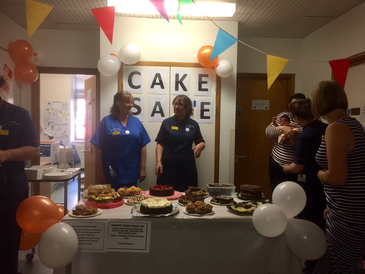 ChrisAshman4's tweet photo. #Amucan #AMUD17 busy raising £ for Sepsis UK through cake @RDEhospitals https://t.co/Ti2KazcKtd