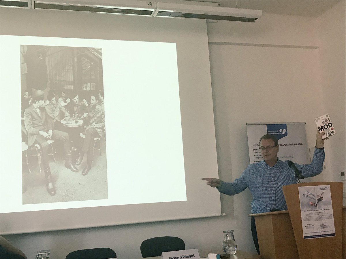 PostBrexit_CZ's tweet photo. @richard_weight on #british #youth #culture and how it brings more money than tourism #creativeindustry #BrexitMUP &amp;connects UK to Europe https://t.co/MdDK4SWFOA