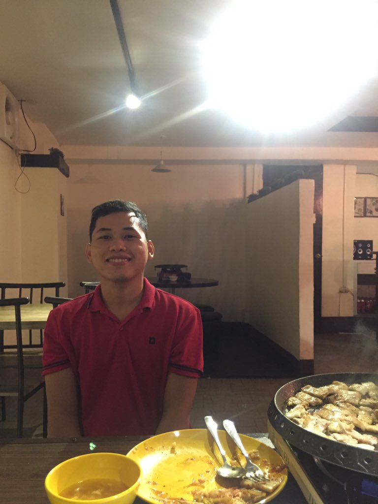 Pjcalingasan's tweet photo. Nakipag date ako sa sarili ko.
enjoy naman . Haha #beingasingle #single https://t.co/GymSLlDnKV