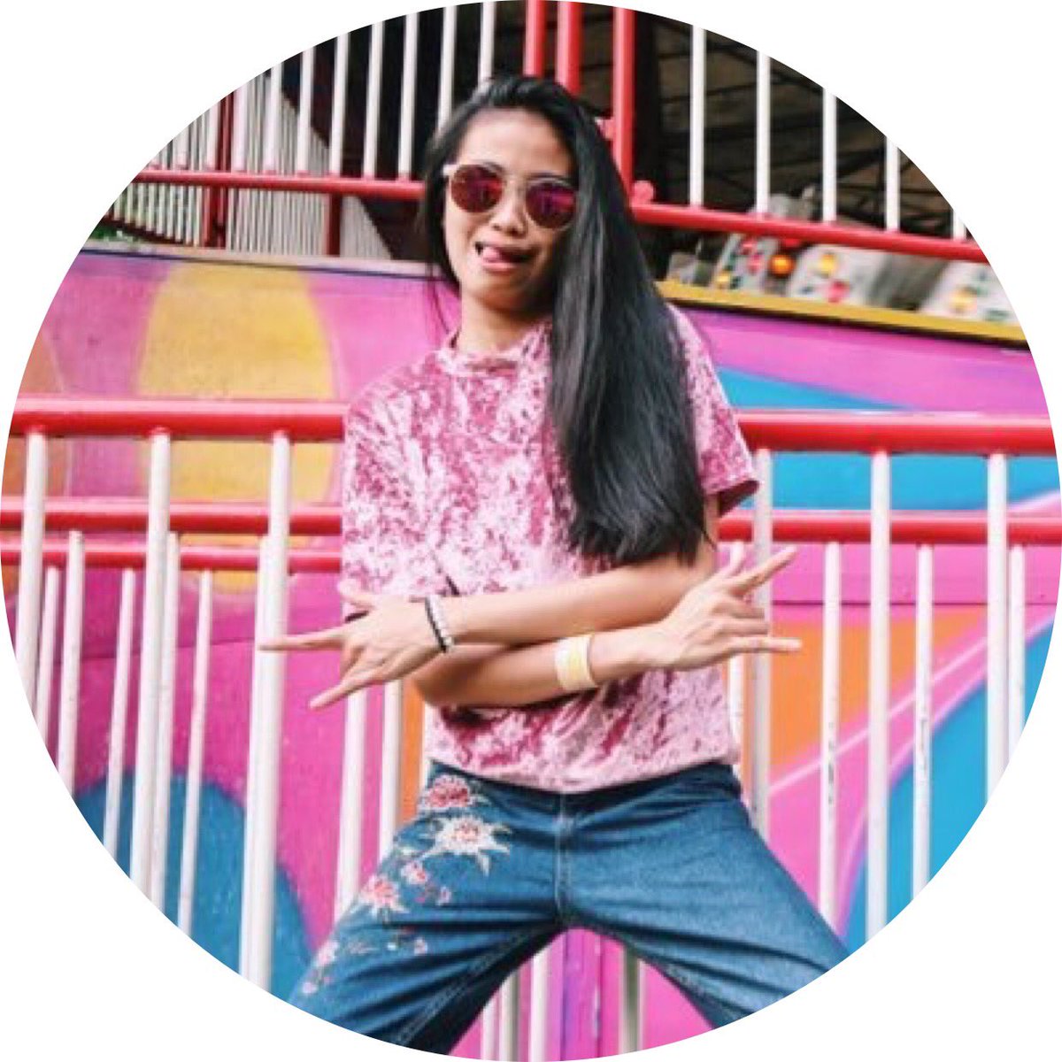 youtubersphil's tweet photo. TEAM ADOBERS (@phamswing , @luigipacho , @clarothethird , @rozelannb ) #phamswing #pachicken #clarothethird #rozelannb https://t.co/OK67TALSHU