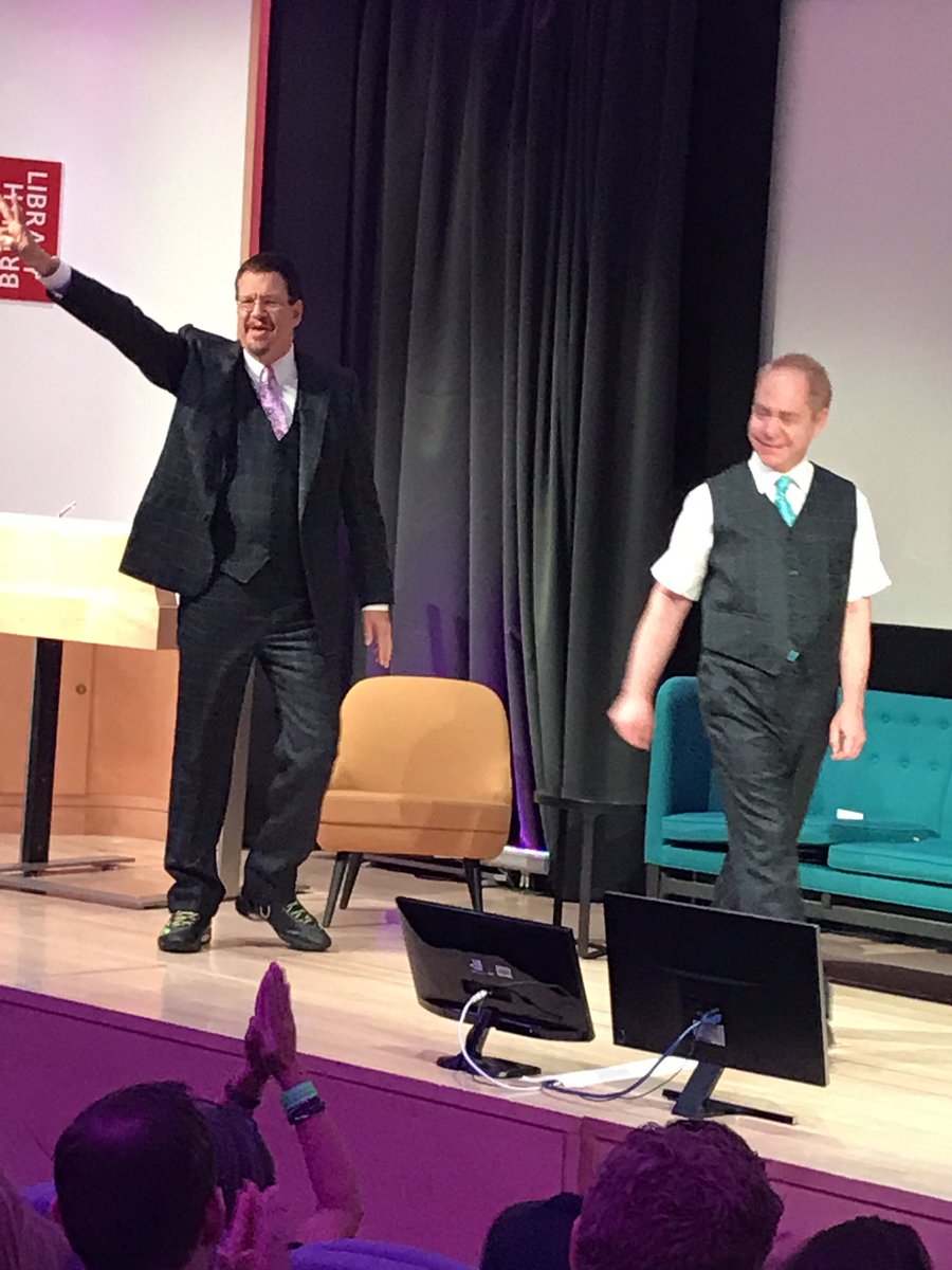 RandomFlopsy's tweet photo. .@pennjillette &amp; @MrTeller actually at the #RadFest17. Ridiculous coup. Glorious session. https://t.co/7shovPQaUm
