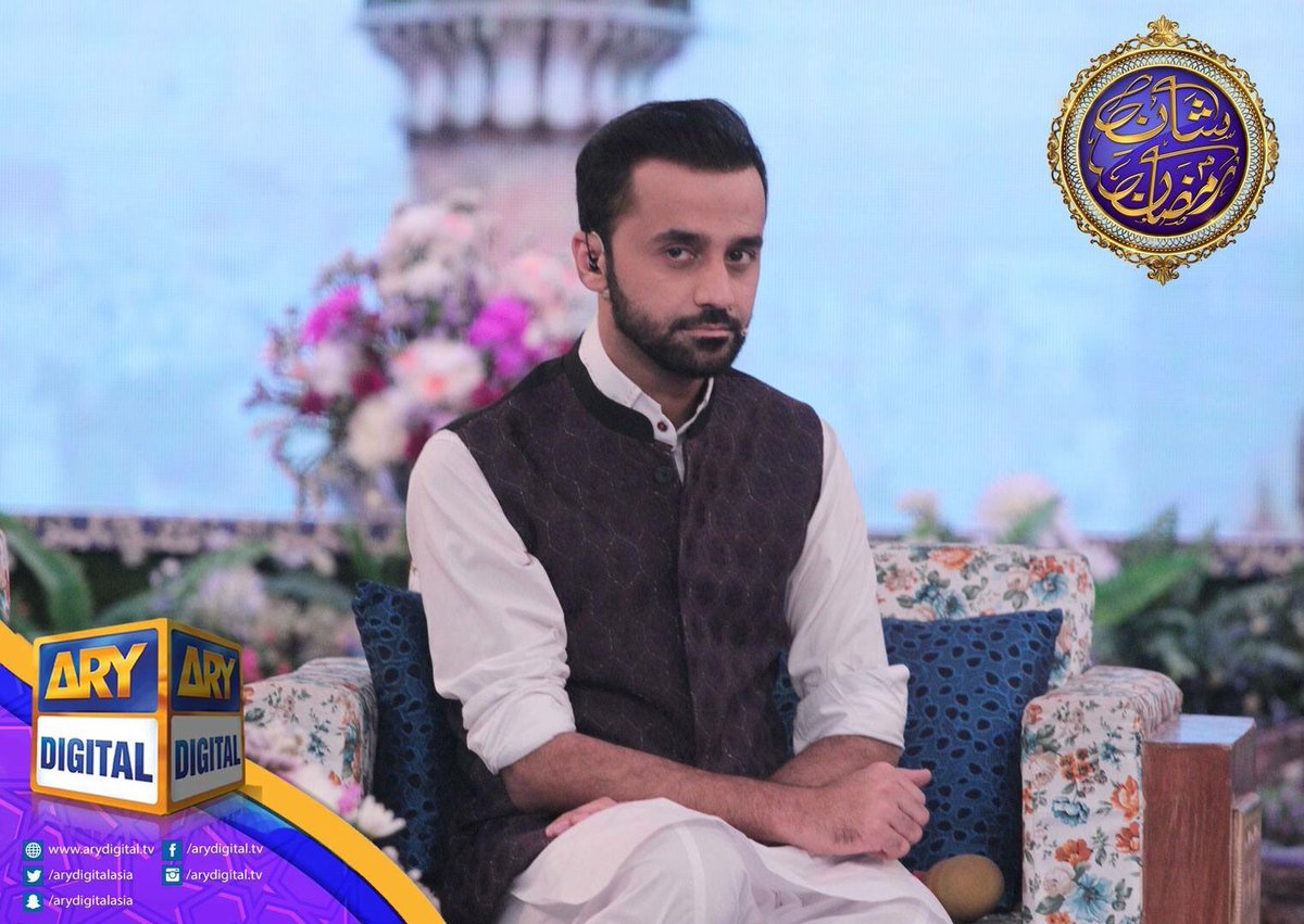 MuntahaFareed's tweet photo. MashaAllah Looking Awesome👌👌💙💙
#Iqrarulhassan😍😘
#Wassembadami😘😍 https://t.co/OM577EZJxm