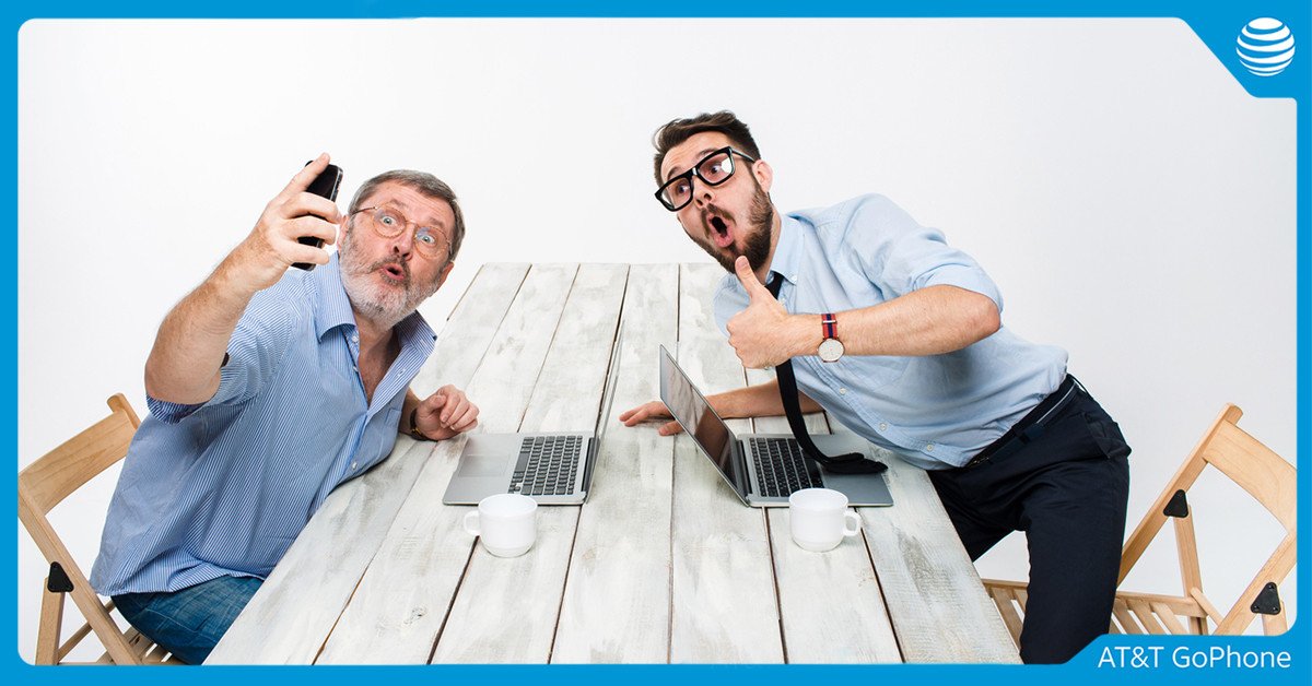 gophonepr's tweet photo. ¿Que hoy se celebra el #NationalSelfieDay? ¿En serio? 😮 https://t.co/J05CajllpG